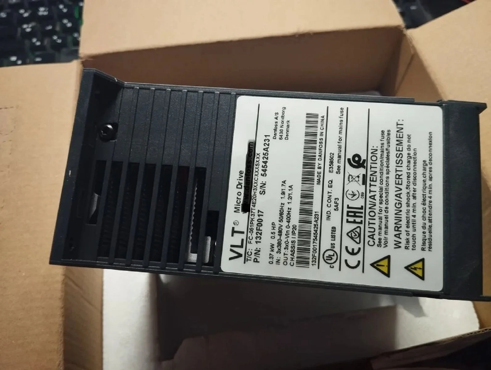 Частотный преобразователь Danfoss VLT FC 051 - миниатюра 3