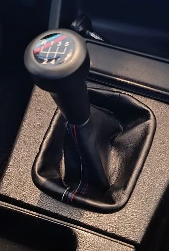Рамка чехла КПП BMW E30 - миниатюра 2