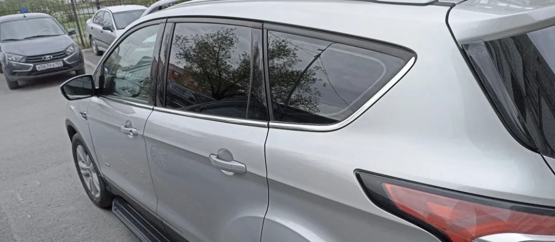 Ford Kuga 2018 - миниатюра 5