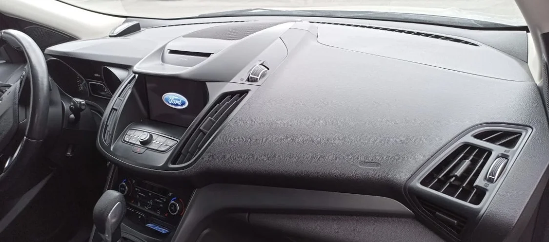 Ford Kuga 2018 - миниатюра 10