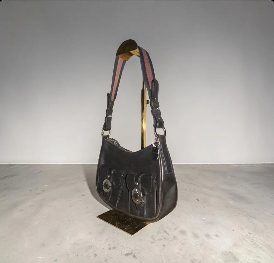 Винтаж оригинал Givenchy Leather Hobo / Baguette - миниатюра 3