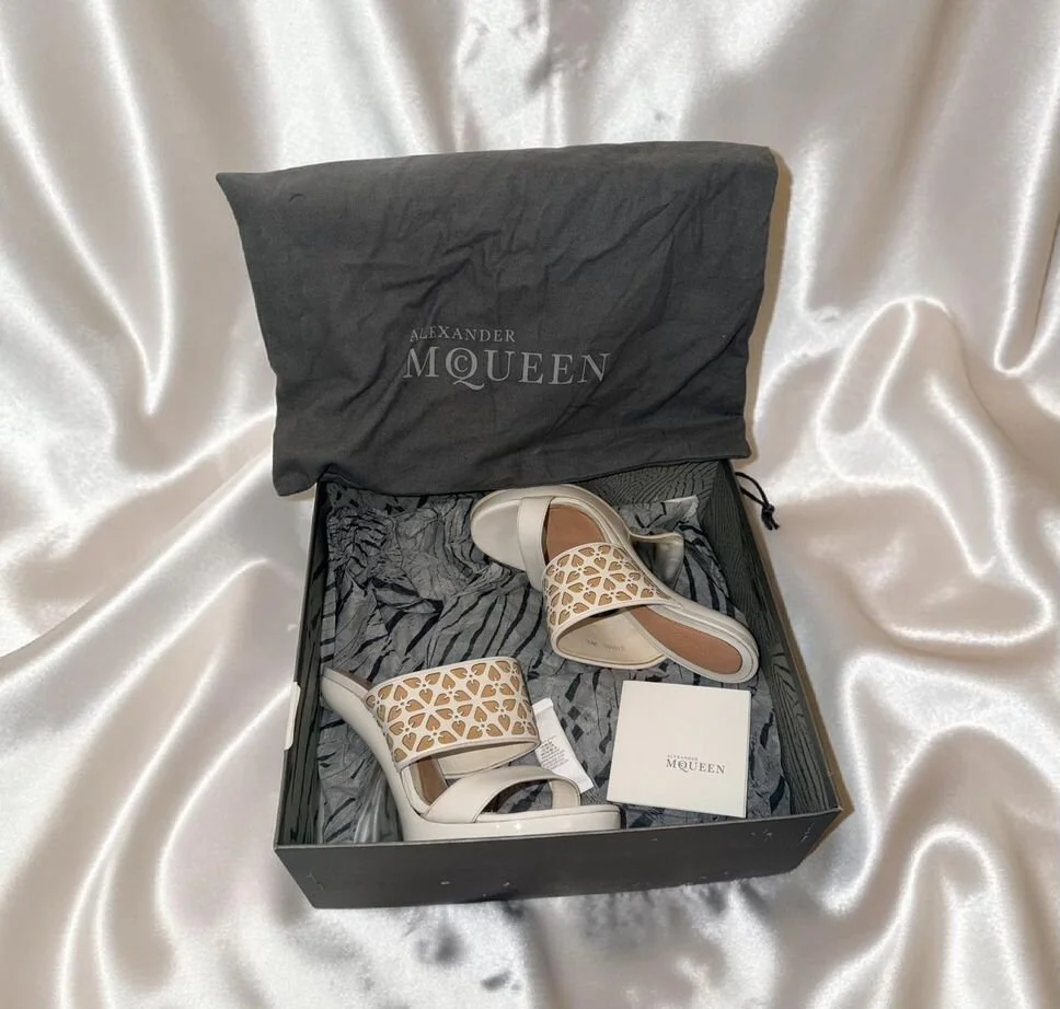 Подиумные Alexander McQueen - миниатюра 3