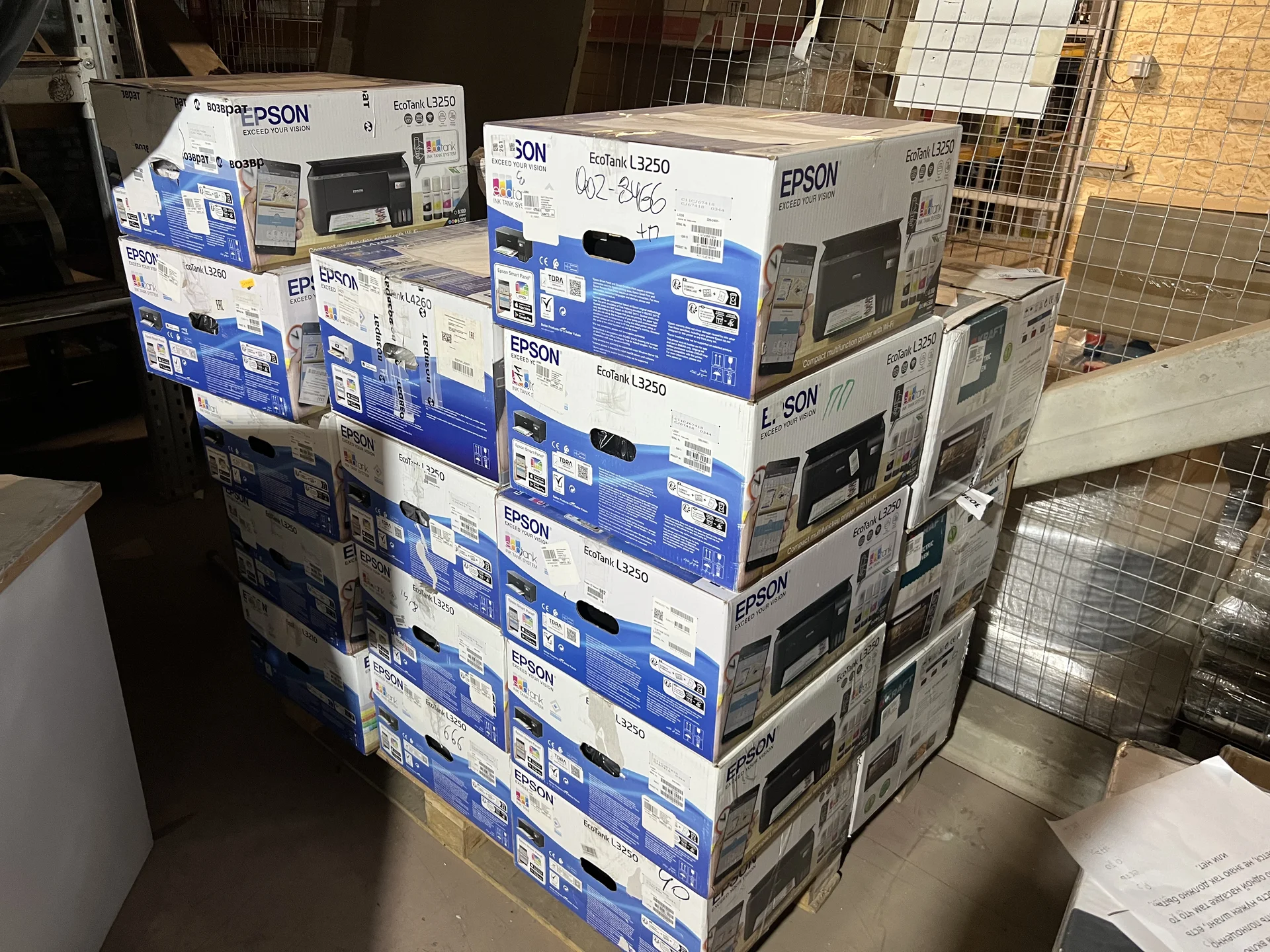 МФУ Epson L3250 - миниатюра 2