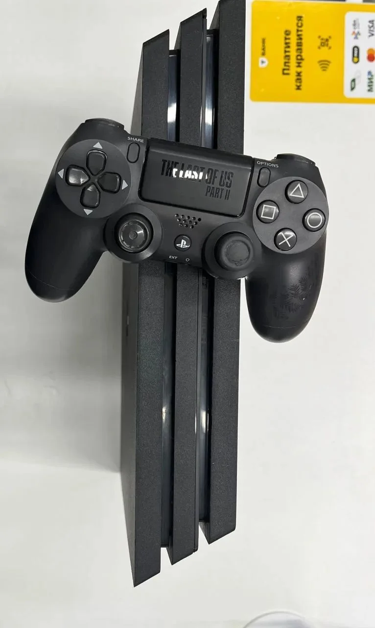 PlayStation 4 pro - миниатюра 3
