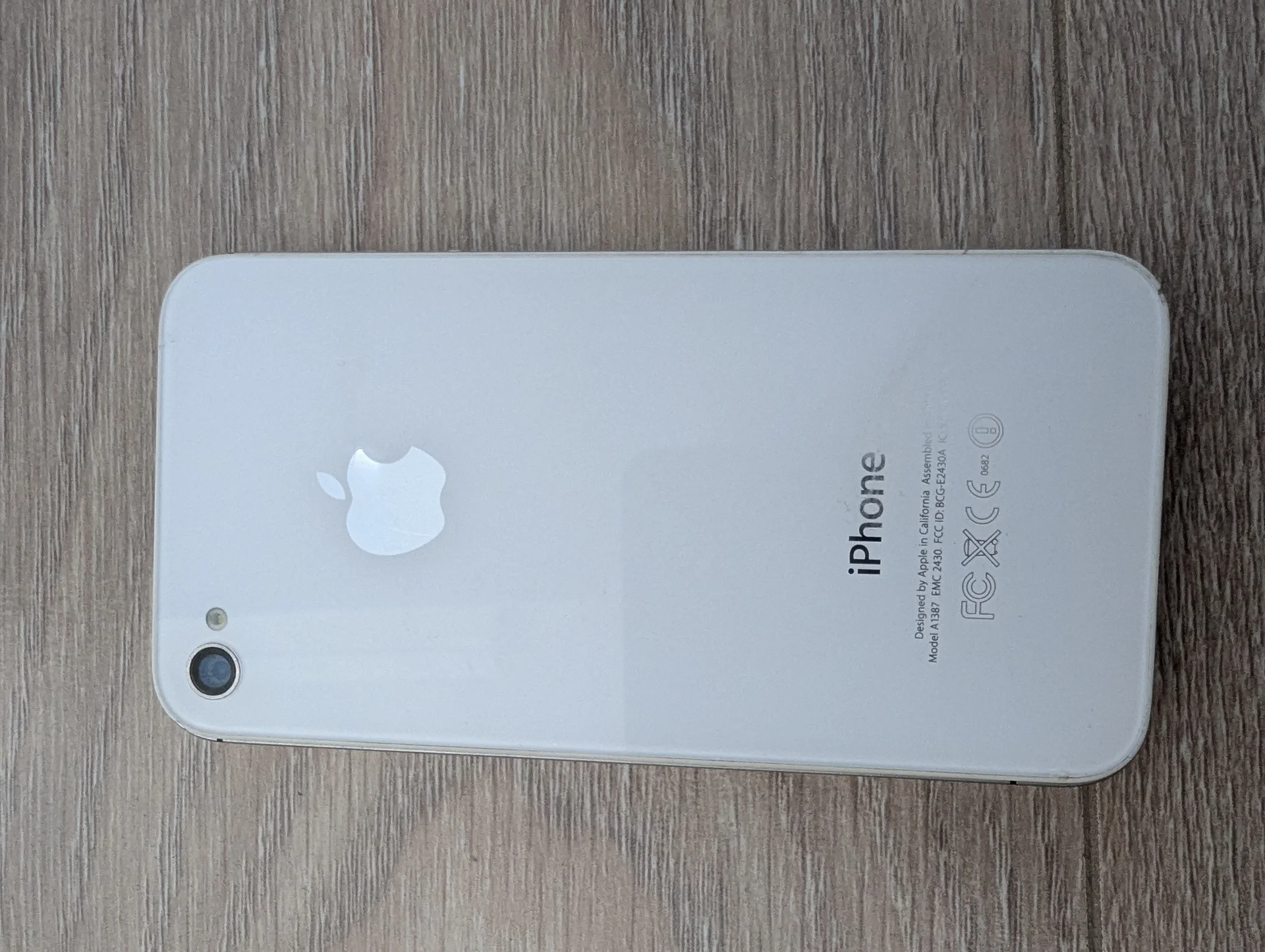 iPhone 4S 32 ГБ - миниатюра 2