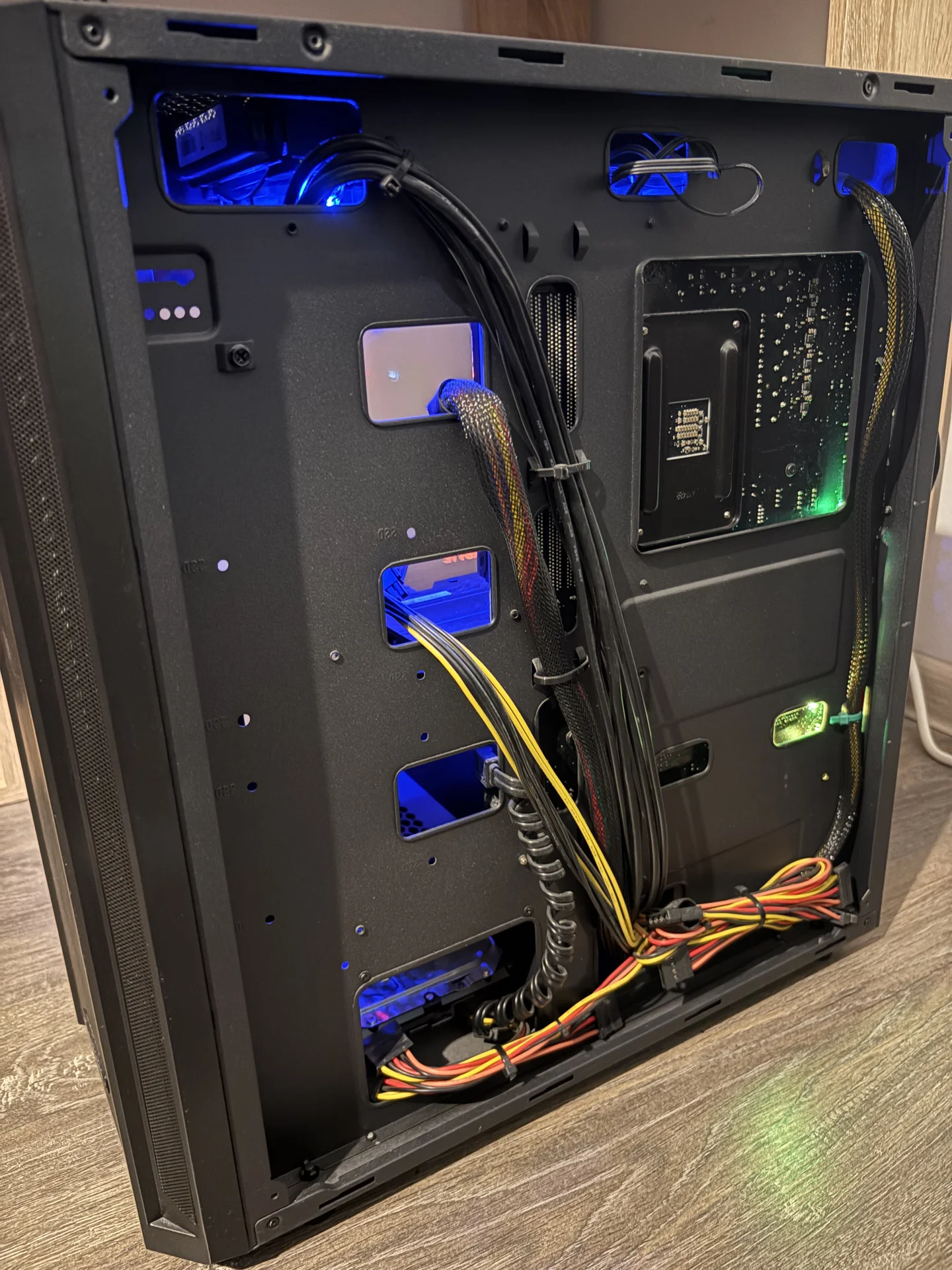 Игровой ПК RTX 2070 8Gb / DDR4 64 Gb / Ryzen 7 - миниатюра 8