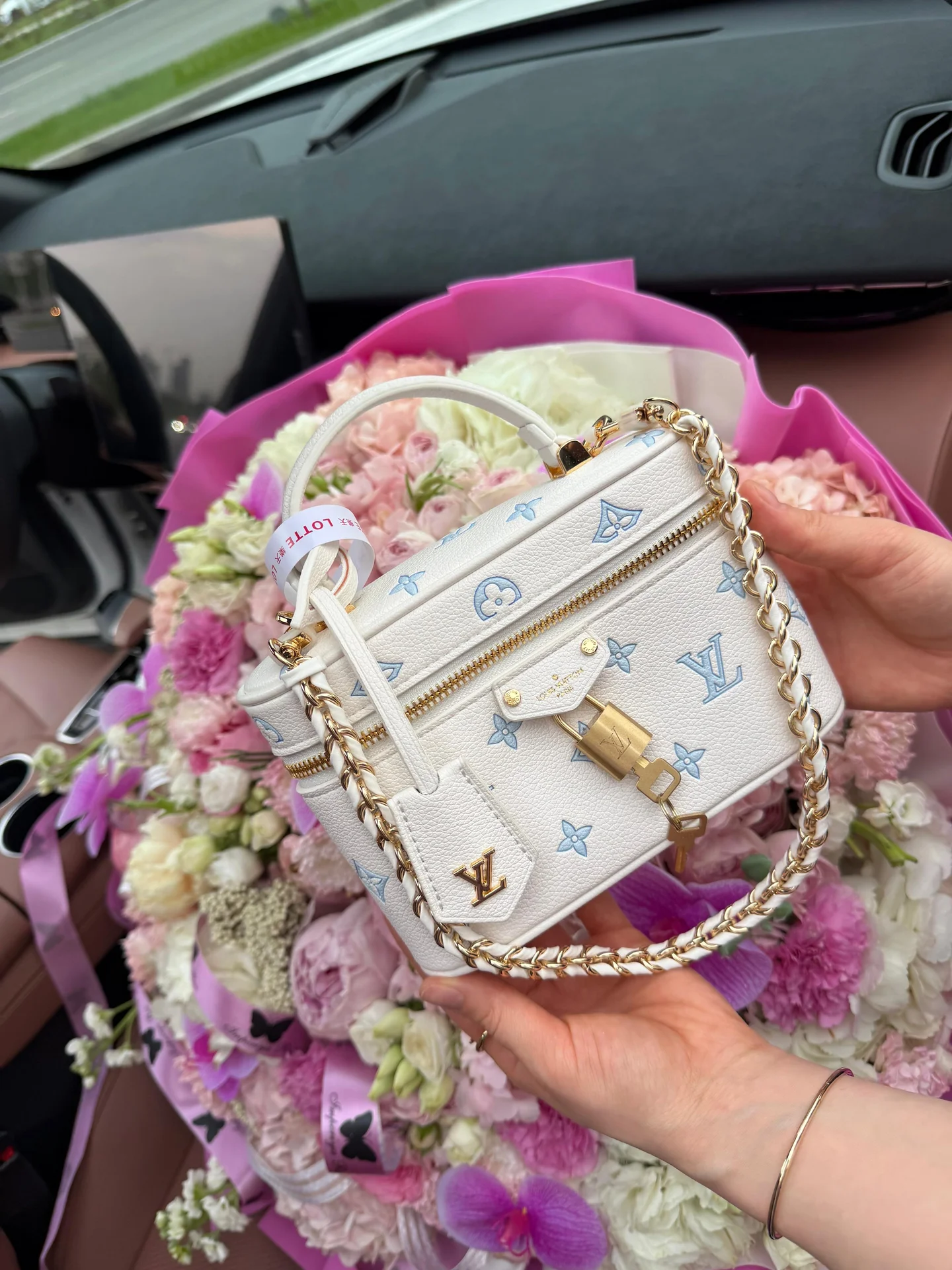 Сумка косметичка Louis Vuitton - миниатюра 4