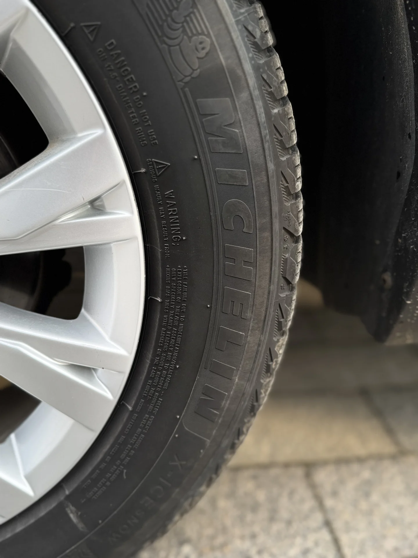 Volkswagen Tiguan 1.4 TFSI(1 Хоязин) - миниатюра 13