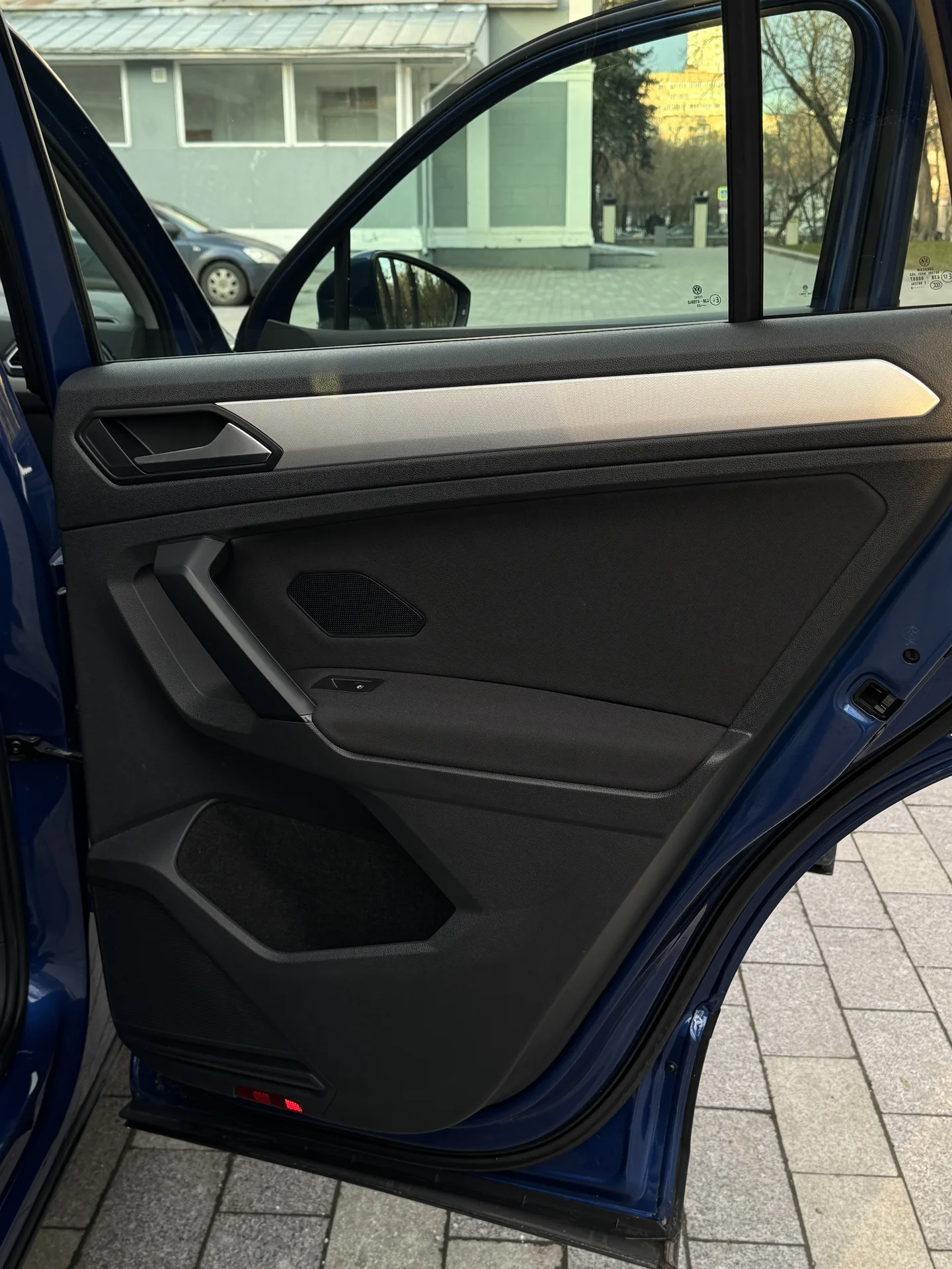 Volkswagen Tiguan 1.4 TFSI(1 Хоязин) - миниатюра 26