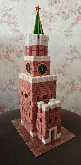 Спасская башня - наша красавица!