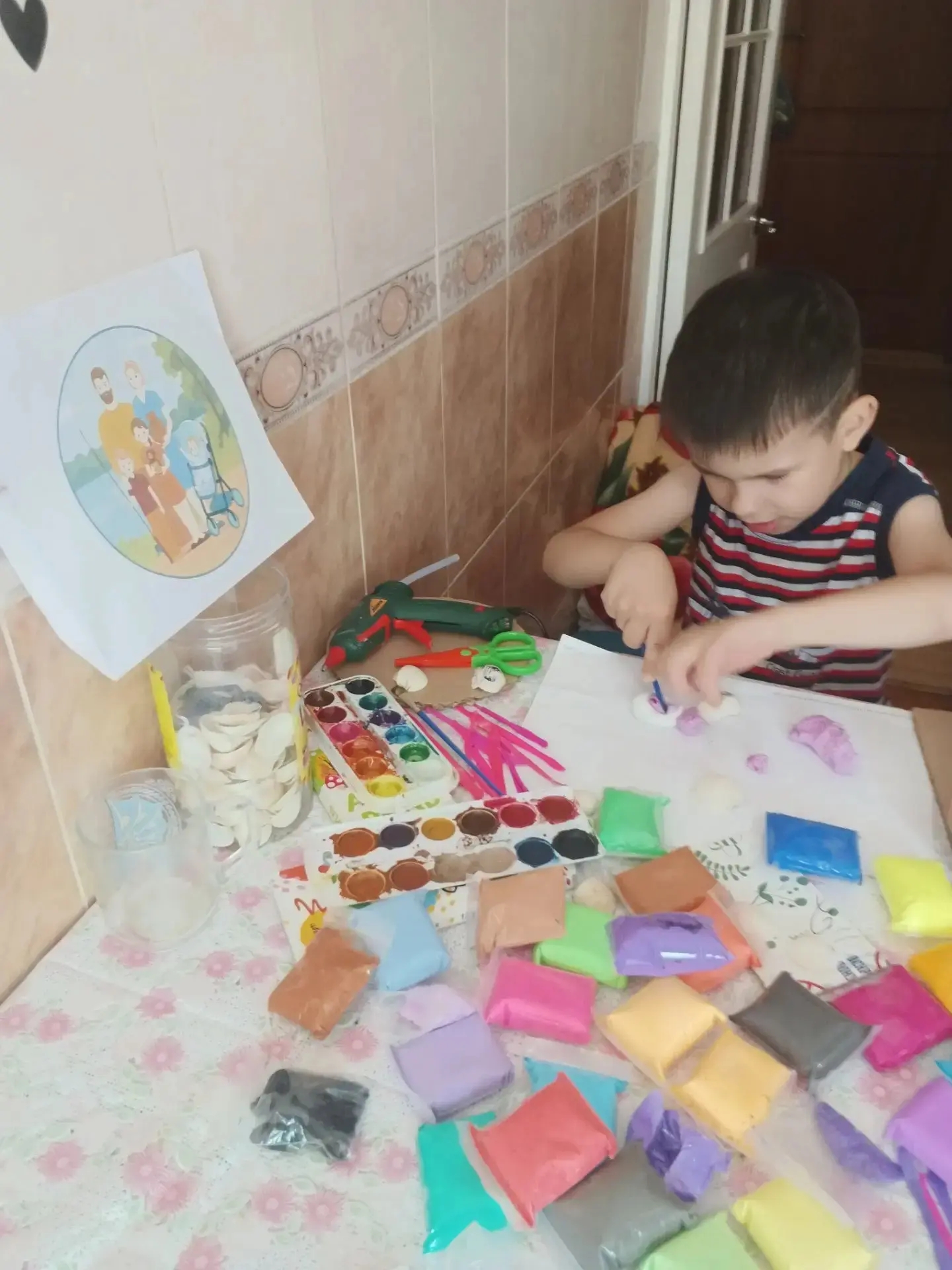 Заготовки человечком и мелких деталей из пластилина
