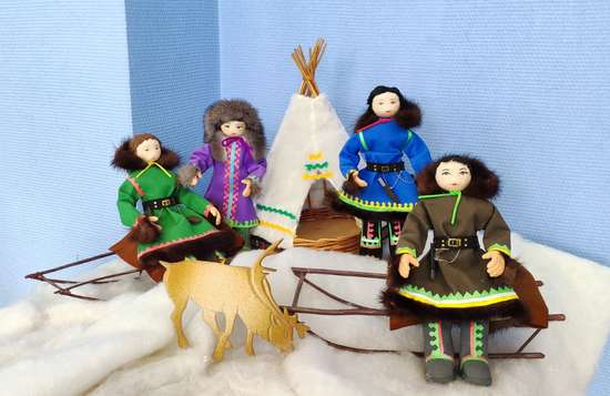 "У родного чума"