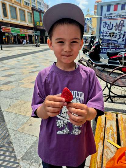 Яхина Юлия Вадимовна