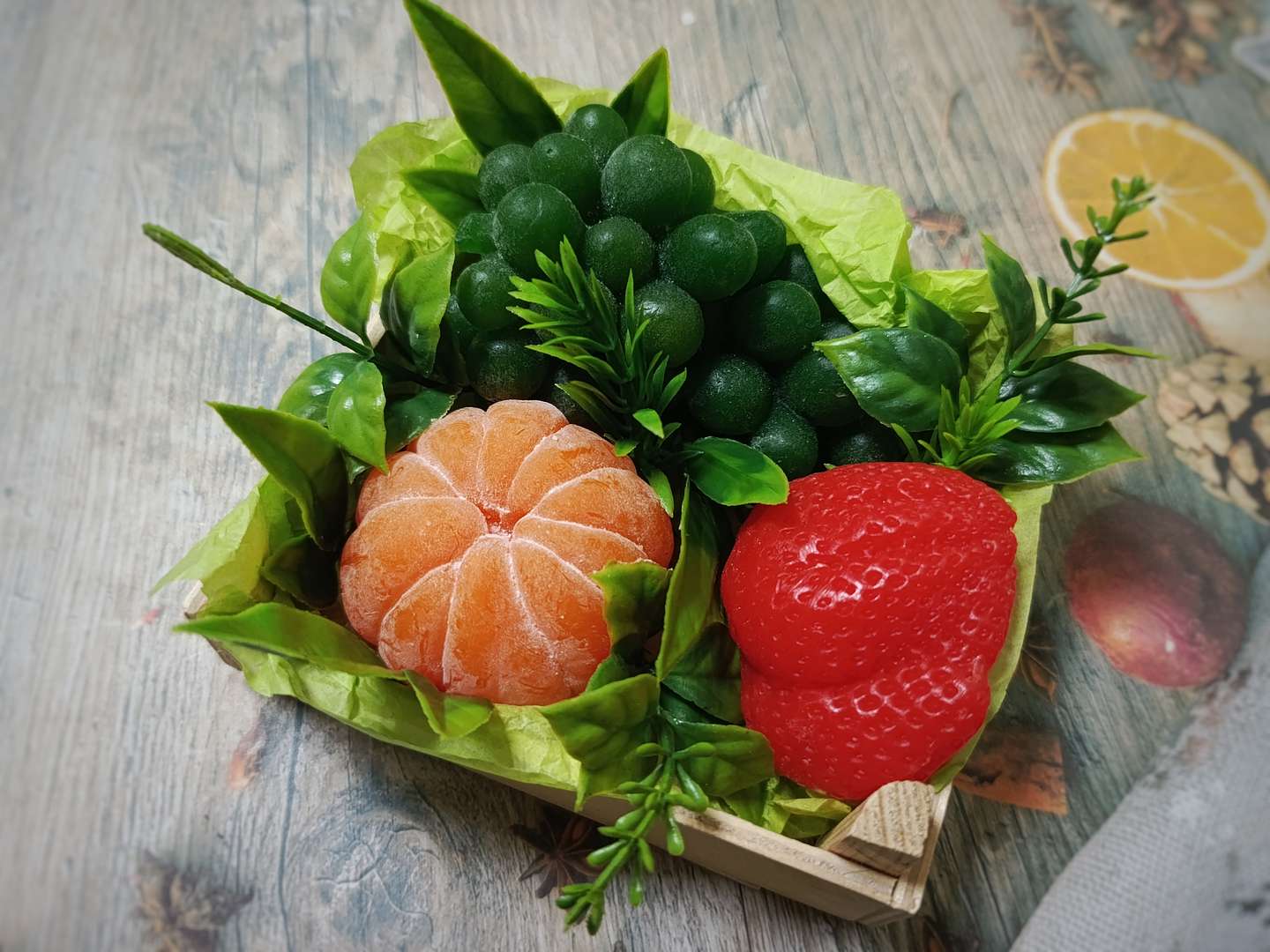 Мыльные фрукты от маленького мастера.