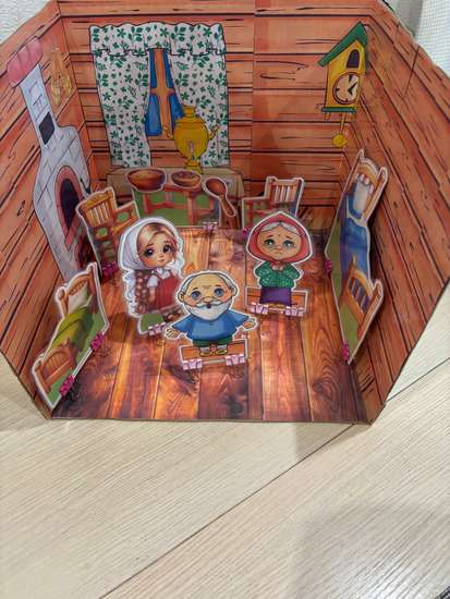 Макет Русской избы