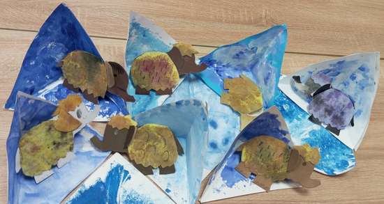 "Плыву я на белом своем корабле..."