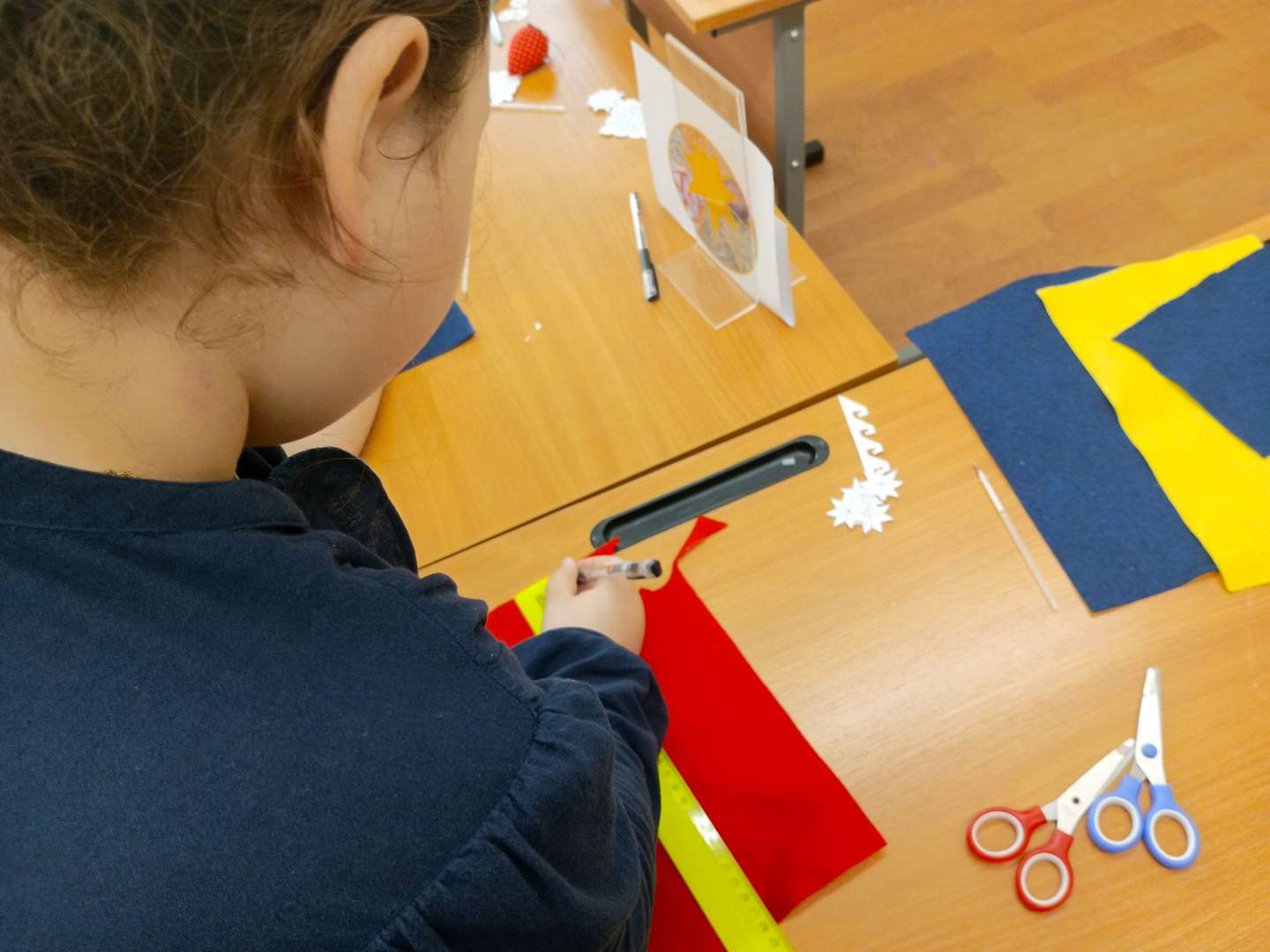 Изготовление деталей из фетра