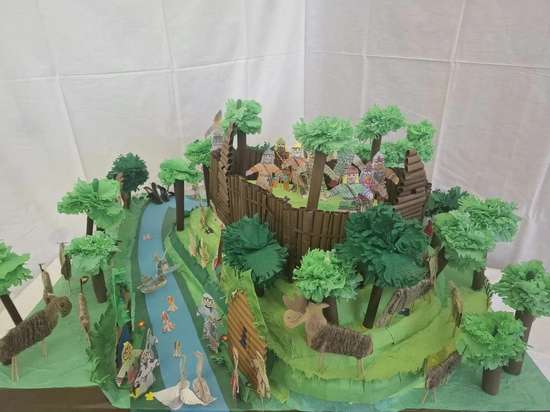 "Так родился город новый, и назвался он Москвой"