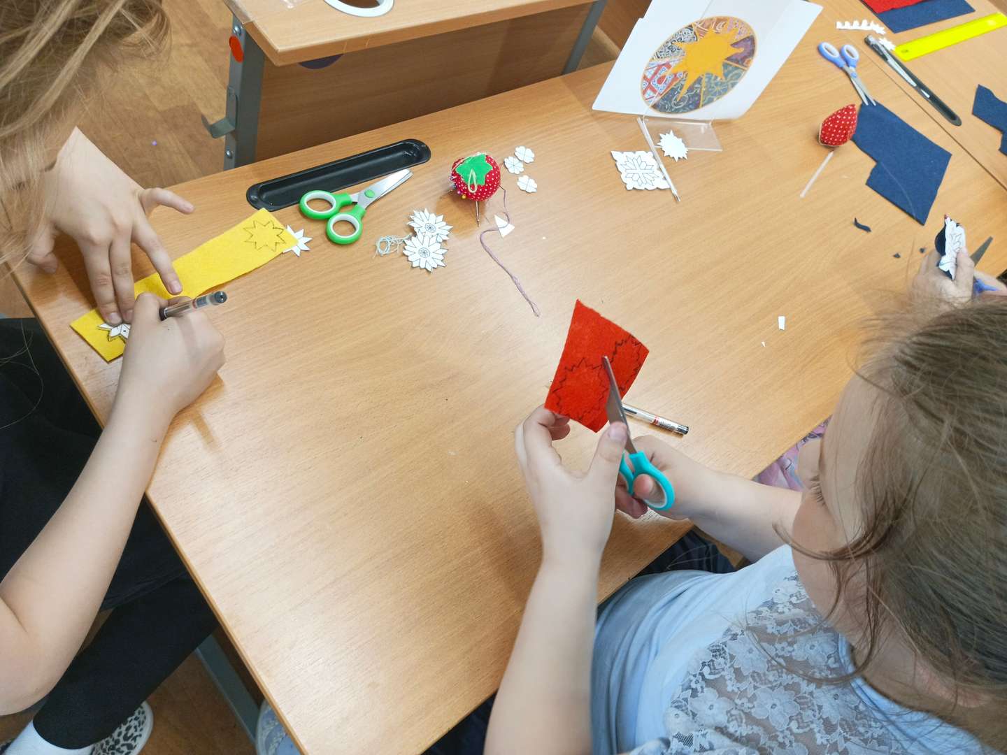 Изготовление деталей из фетра