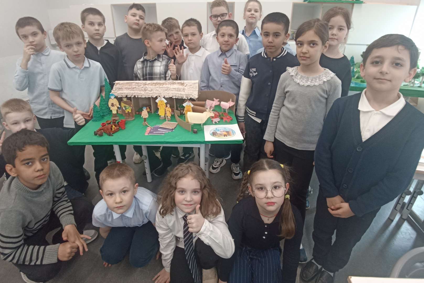 Панорама собрана, ребята  довольны своей работой! 