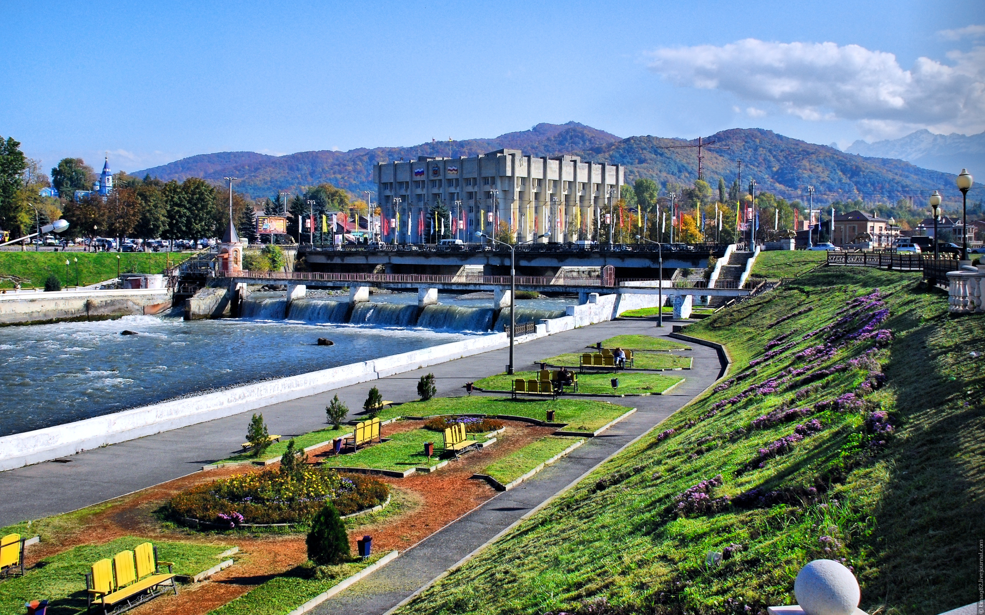 Двухдневная красавица Осетия: Цейское ущелье, Город мёртвых и Кармадон — 2