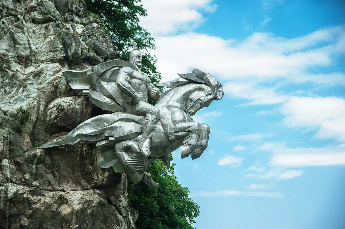 Двухдневная красавица Осетия: Цейское ущелье, Город мёртвых и Кармадон — 4