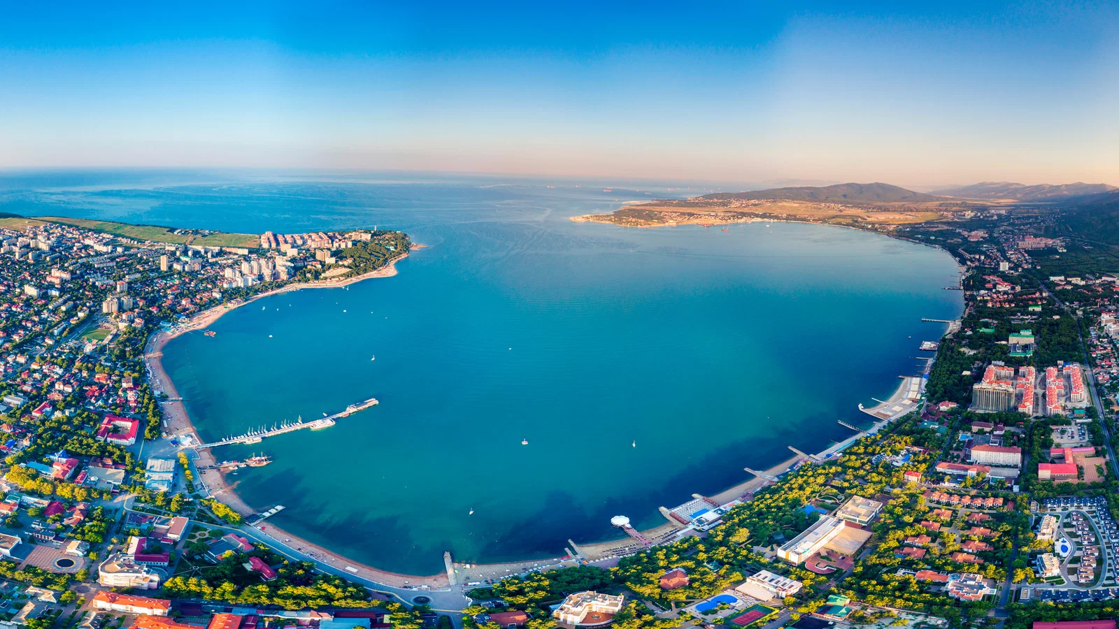 Вокруг Анапы и «Греция»: 800 ступеней, Кипарисовое озеро и Винное подворье Старого Грека — 6