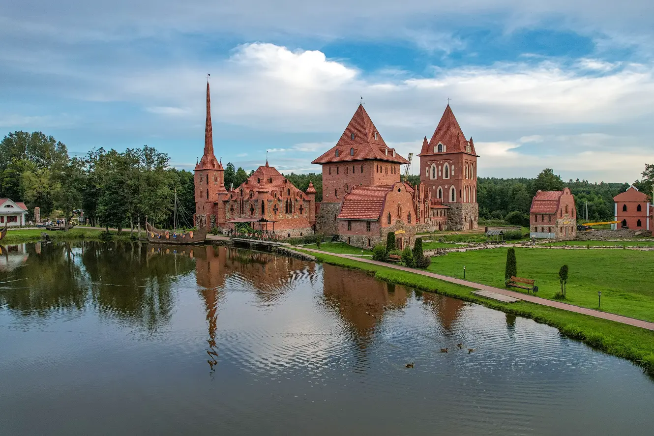Сула — парк истории — фото 1