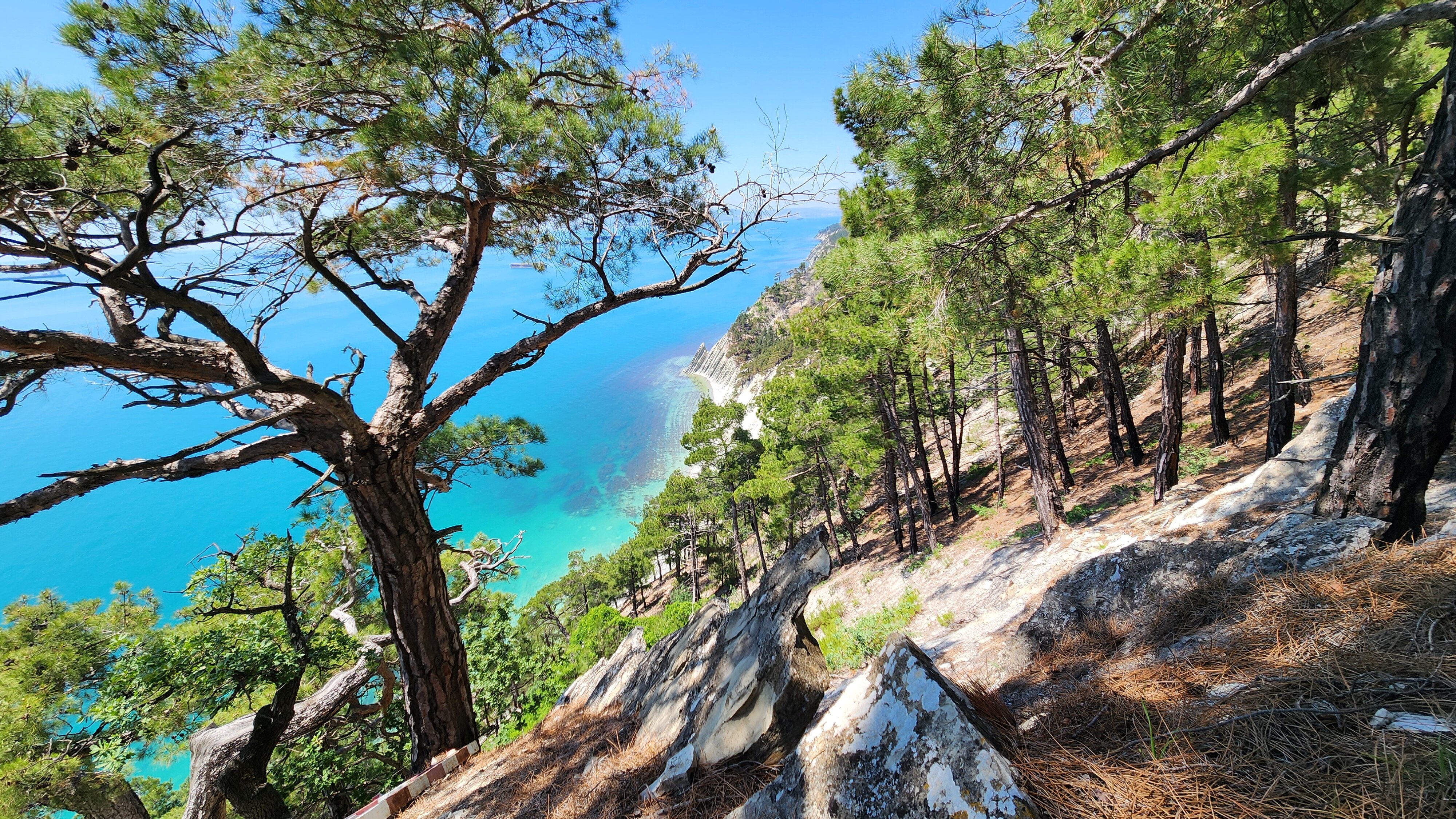 Весна в Лаго-Наки: Свято-Михайловский монастырь и термальные источники — 6