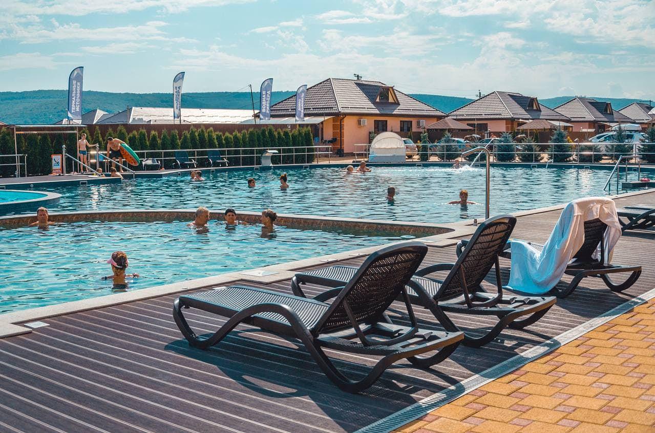 Весна в Лаго-Наки: Свято-Михайловский монастырь и термальные источники — 2