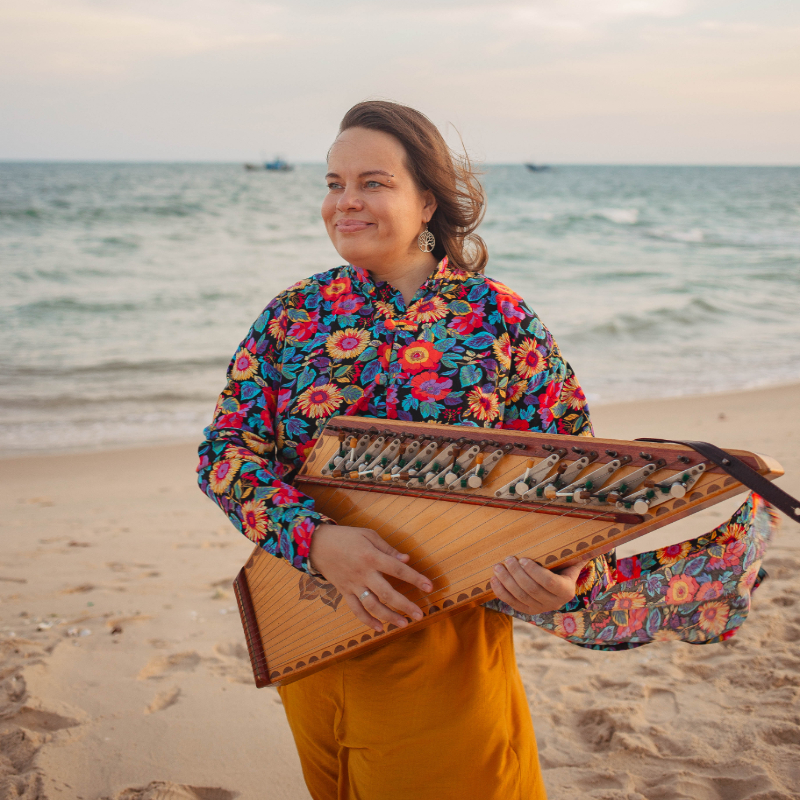 Преподаватель Елена Королева