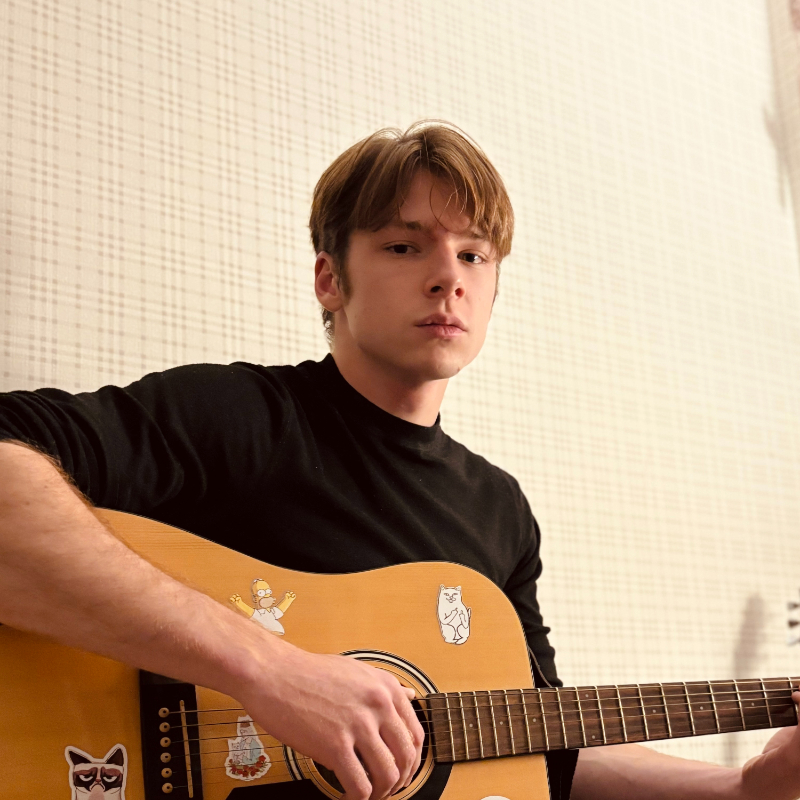 Преподаватель Дмитрий Климов