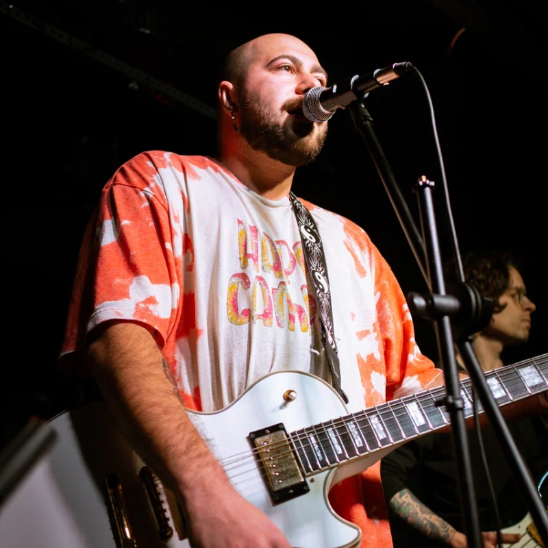 Преподаватель Ричард Волков