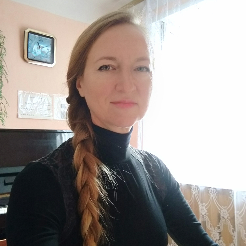 Преподаватель Лилия Орлова