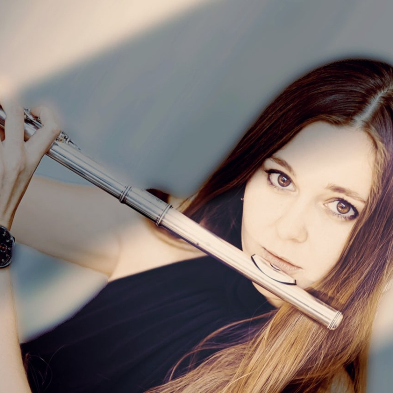 Преподаватель Анастасия Бугакова