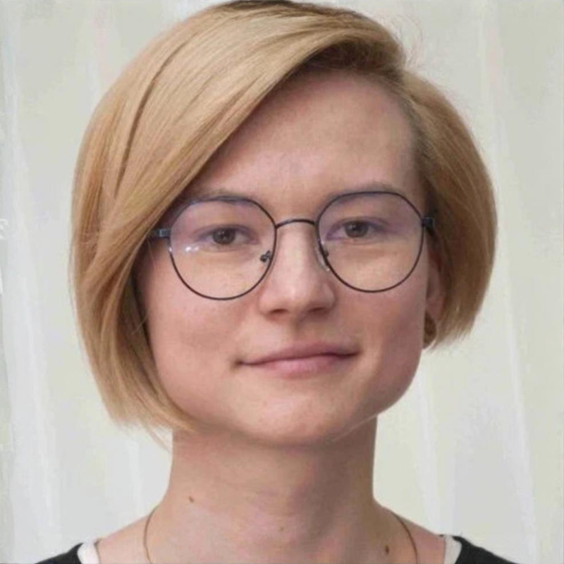 Преподаватель Елизавета Баева