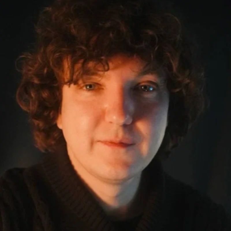 Преподаватель Владимир Лесняк