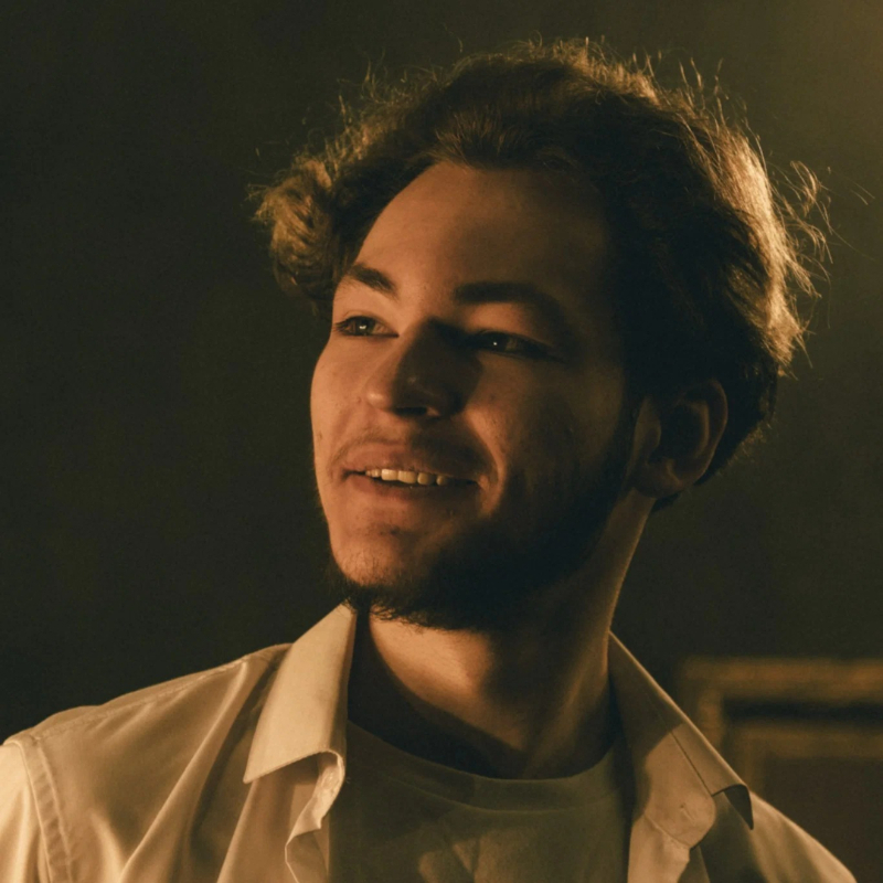 Преподаватель Никита Марко