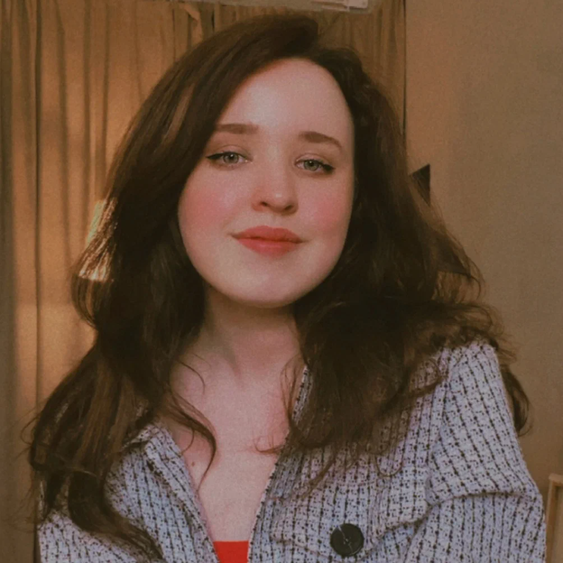 Преподаватель Кристина Кухаренко