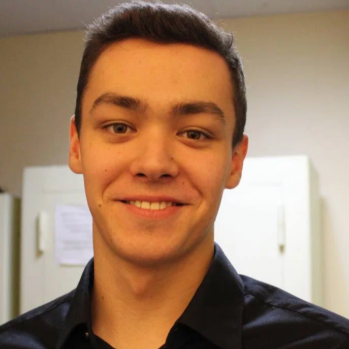 Преподаватель Степан Филиппов