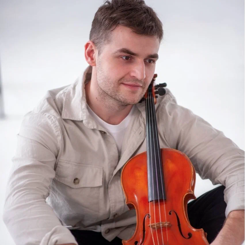 Преподаватель Тимофей Убогих