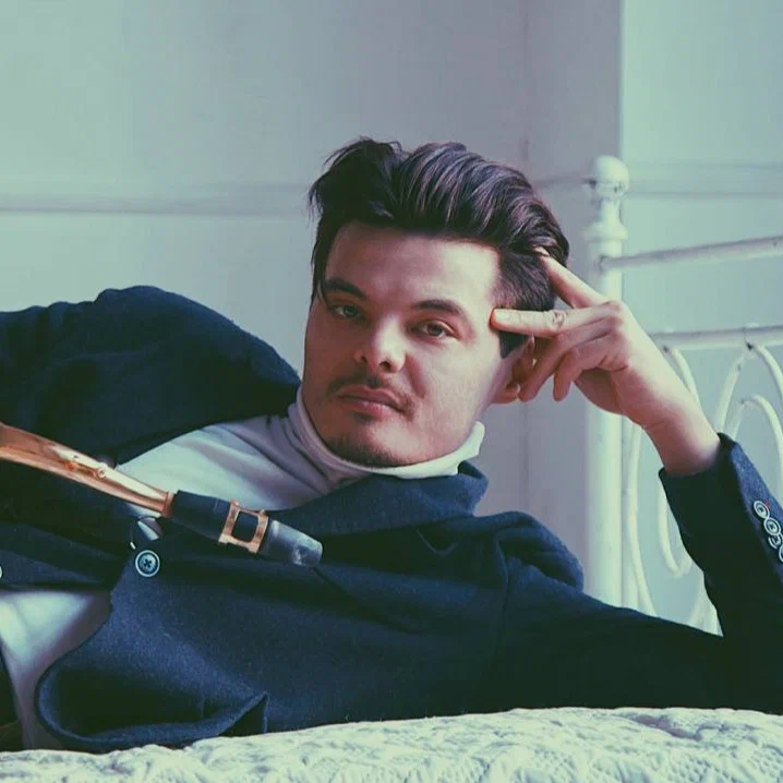 Преподаватель Арсений Ким