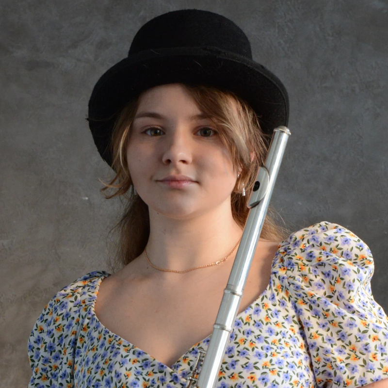 Преподаватель Мария Тимофеева