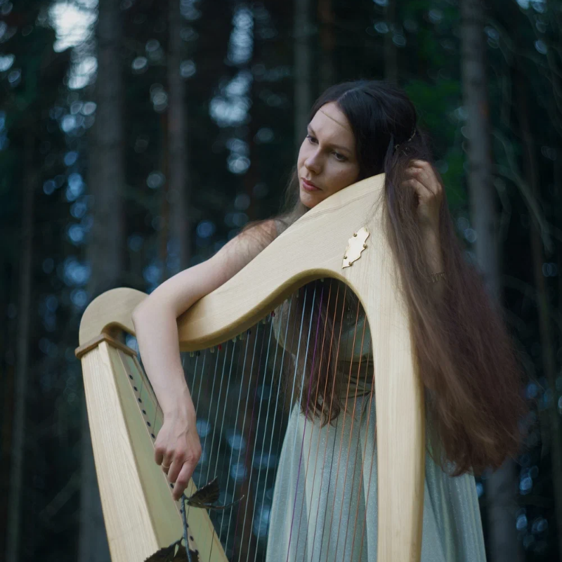 Преподаватель Мария Фроловская