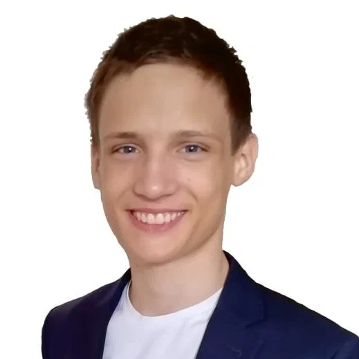 Преподаватель Савва Рассоха