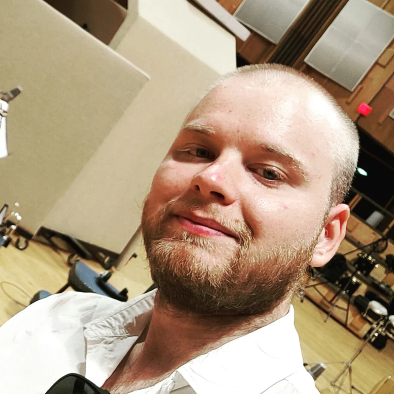 Преподаватель Александр Козлов