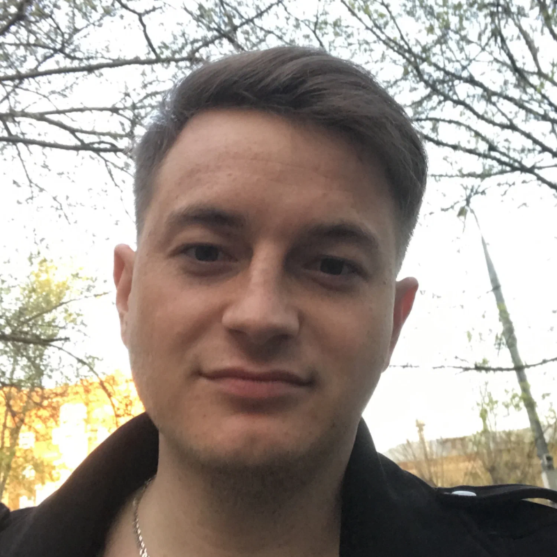 Преподаватель Иван Крыжанков