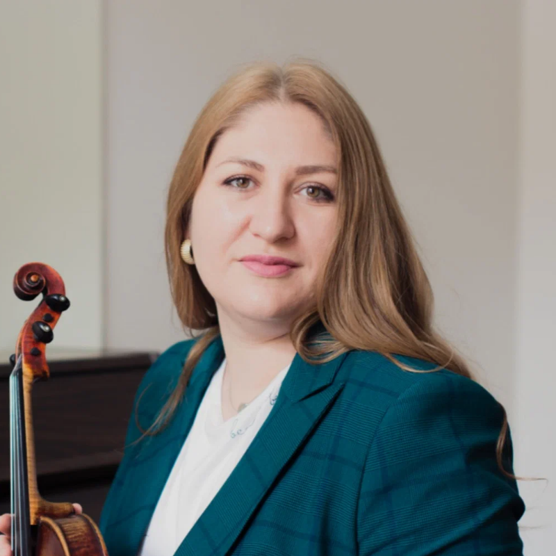 Преподаватель Галина Столбова