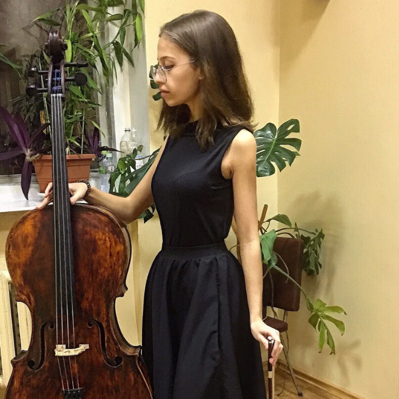 Преподаватель Вера Соболькова