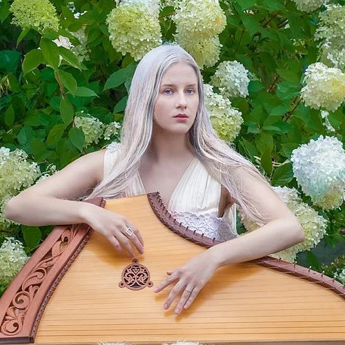 Преподаватель Ольга Глазова